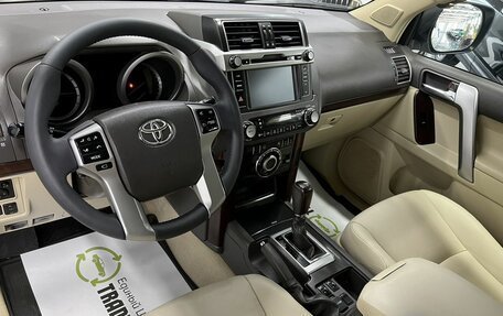 Toyota Land Cruiser Prado 150 рестайлинг 2, 2013 год, 3 695 000 рублей, 9 фотография