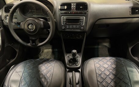 Volkswagen Polo VI (EU Market), 2012 год, 595 000 рублей, 8 фотография