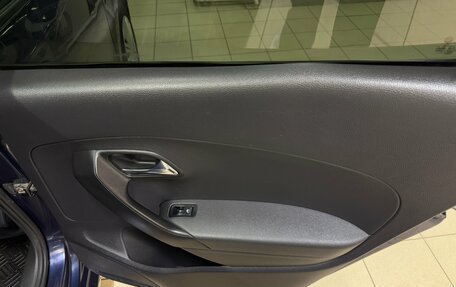 Volkswagen Polo VI (EU Market), 2012 год, 595 000 рублей, 17 фотография
