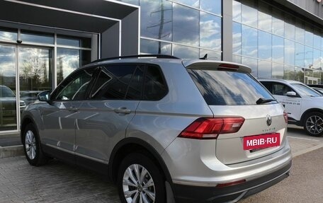 Volkswagen Tiguan II, 2021 год, 2 660 000 рублей, 4 фотография