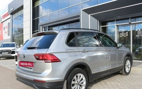 Volkswagen Tiguan II, 2021 год, 2 660 000 рублей, 6 фотография