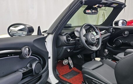 MINI Cabrio, 2023 год, 2 595 000 рублей, 10 фотография