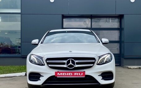 Mercedes-Benz E-Класс, 2020 год, 3 770 000 рублей, 2 фотография