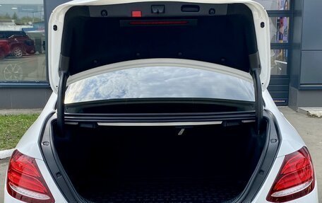 Mercedes-Benz E-Класс, 2020 год, 3 770 000 рублей, 10 фотография