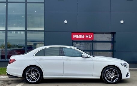 Mercedes-Benz E-Класс, 2020 год, 3 770 000 рублей, 4 фотография