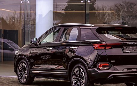 FAW Bestune T77, 2024 год, 1 725 000 рублей, 8 фотография