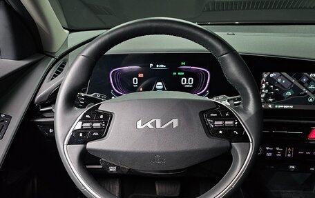 KIA Niro, 2022 год, 1 950 000 рублей, 10 фотография