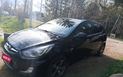 Hyundai Solaris II рестайлинг, 2013 год, 600 000 рублей, 1 фотография