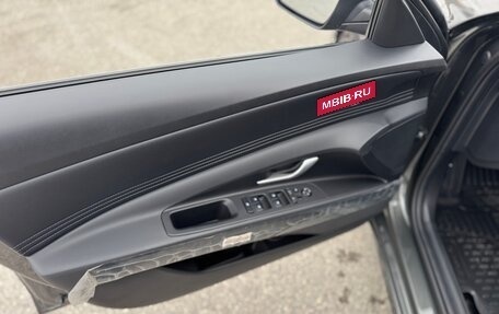 Hyundai Elantra, 2025 год, 2 300 000 рублей, 2 фотография