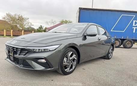 Hyundai Elantra, 2025 год, 2 300 000 рублей, 18 фотография