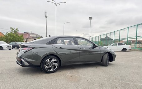 Hyundai Elantra, 2025 год, 2 300 000 рублей, 22 фотография
