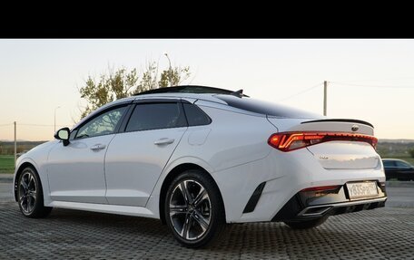 KIA K5, 2021 год, 2 400 000 рублей, 5 фотография