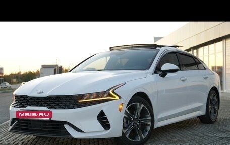 KIA K5, 2021 год, 2 400 000 рублей, 2 фотография