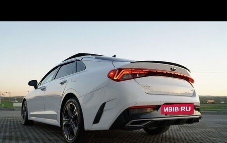 KIA K5, 2021 год, 2 400 000 рублей, 8 фотография