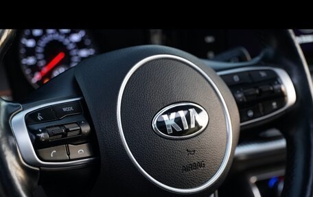 KIA K5, 2021 год, 2 400 000 рублей, 23 фотография