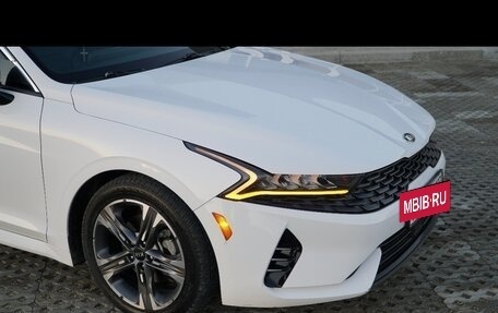 KIA K5, 2021 год, 2 400 000 рублей, 17 фотография