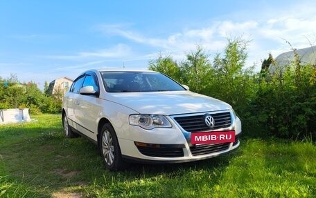 Volkswagen Passat B6, 2009 год, 650 000 рублей, 2 фотография