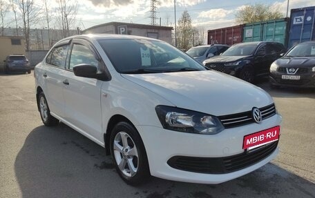 Volkswagen Polo VI (EU Market), 2011 год, 819 000 рублей, 3 фотография