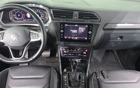 Volkswagen Tiguan II, 2022 год, 2 692 000 рублей, 7 фотография