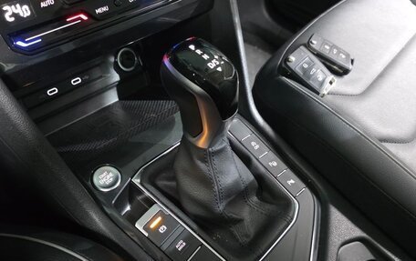 Volkswagen Tiguan II, 2022 год, 2 692 000 рублей, 9 фотография