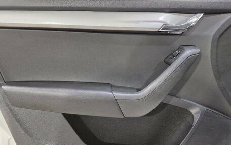 Skoda Octavia, 2014 год, 1 300 000 рублей, 18 фотография