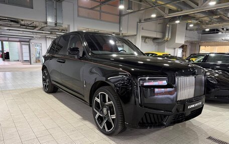 Rolls-Royce Cullinan, 2024 год, 62 500 000 рублей, 3 фотография