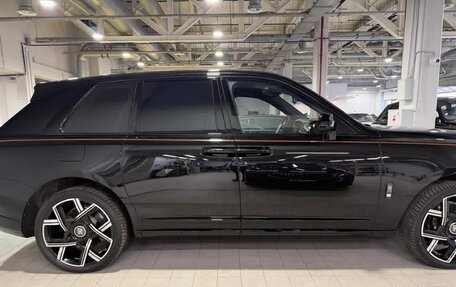 Rolls-Royce Cullinan, 2024 год, 62 500 000 рублей, 4 фотография