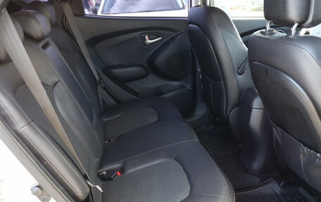 Hyundai ix35 I рестайлинг, 2013 год, 1 109 000 рублей, 12 фотография