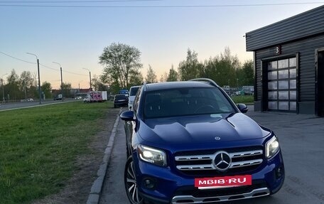 Mercedes-Benz GLB, 2020 год, 2 990 000 рублей, 18 фотография