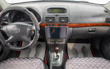 Toyota Avensis III рестайлинг, 2005 год, 829 000 рублей, 10 фотография