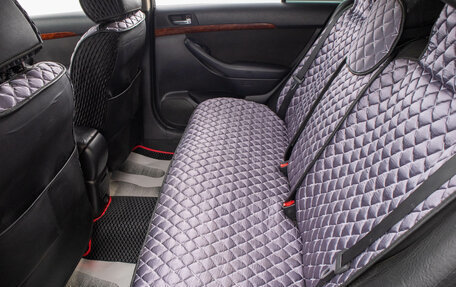 Toyota Avensis III рестайлинг, 2005 год, 829 000 рублей, 24 фотография