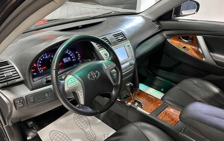 Toyota Camry, 2011 год, 1 277 000 рублей, 10 фотография
