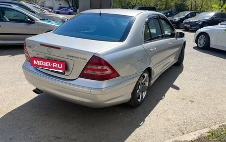 Mercedes-Benz C-Класс, 2004 год, 980 000 рублей, 8 фотография