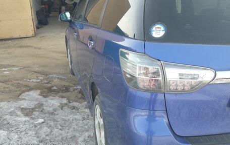 Toyota Wish II, 2012 год, 1 360 000 рублей, 7 фотография