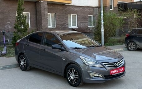 Hyundai Solaris II рестайлинг, 2016 год, 799 000 рублей, 3 фотография