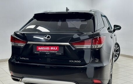 Lexus RX IV рестайлинг, 2020 год, 4 550 000 рублей, 6 фотография
