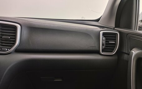 KIA Sportage IV рестайлинг, 2021 год, 2 495 000 рублей, 12 фотография
