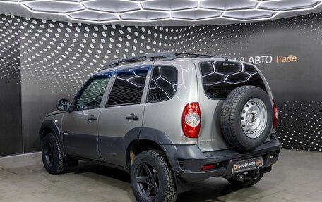 Chevrolet Niva I рестайлинг, 2016 год, 535 000 рублей, 4 фотография