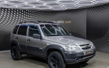 Chevrolet Niva I рестайлинг, 2016 год, 535 000 рублей, 3 фотография