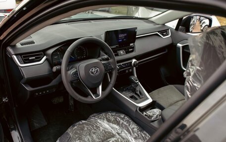 Toyota RAV4, 2025 год, 4 195 000 рублей, 13 фотография