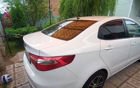 KIA Rio III рестайлинг, 2014 год, 840 000 рублей, 4 фотография