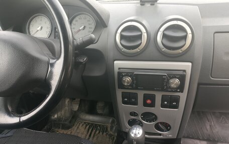 Renault Logan I, 2009 год, 350 000 рублей, 5 фотография