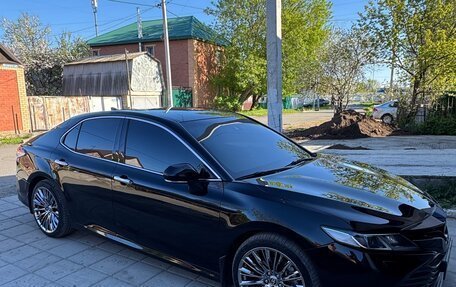Toyota Camry, 2018 год, 2 650 000 рублей, 5 фотография