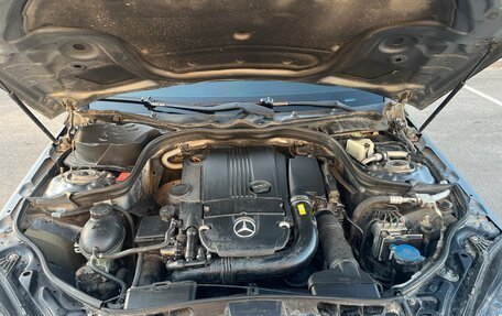 Mercedes-Benz E-Класс, 2012 год, 1 900 000 рублей, 14 фотография
