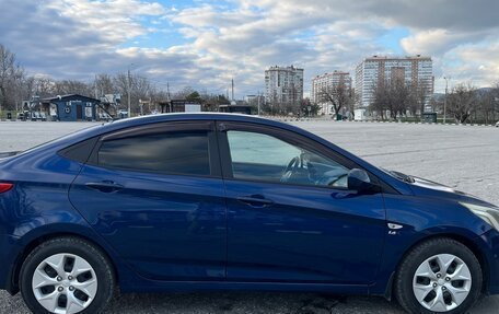 Hyundai Solaris II рестайлинг, 2016 год, 1 130 000 рублей, 4 фотография