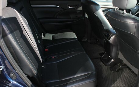Toyota Highlander III, 2014 год, 2 750 000 рублей, 29 фотография
