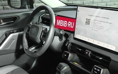 Toyota RAV4, 2026 год, 4 490 000 рублей, 16 фотография