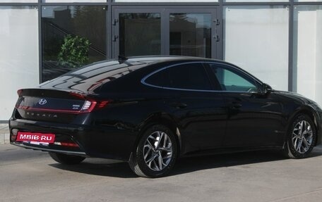 Hyundai Sonata VIII, 2020 год, 2 650 000 рублей, 4 фотография