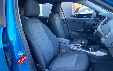 BMW 1 серия, 2023 год, 2 620 000 рублей, 10 фотография