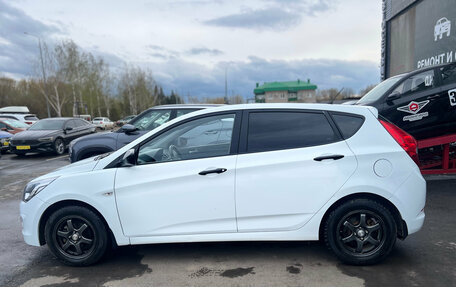 Hyundai Solaris II рестайлинг, 2015 год, 770 000 рублей, 4 фотография